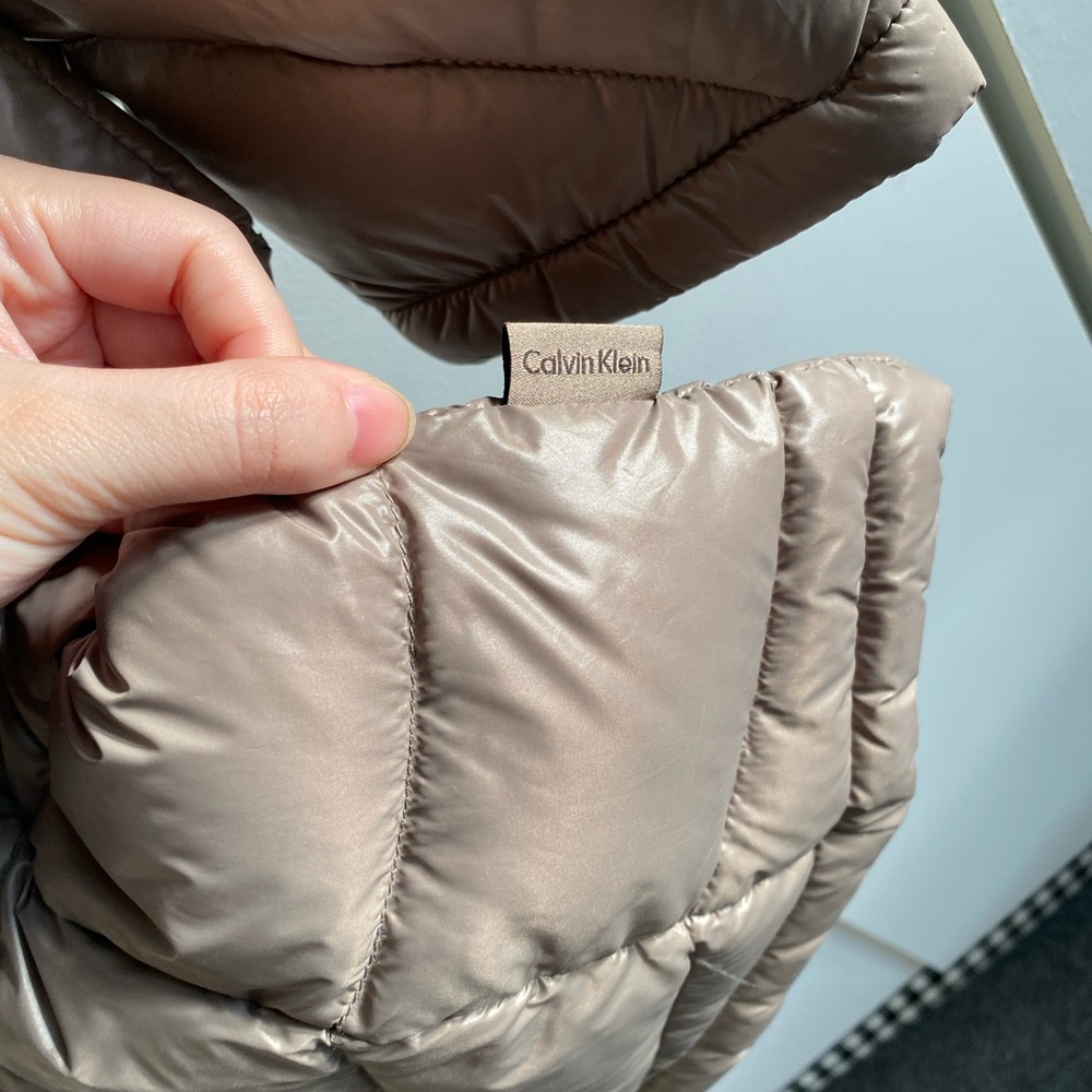 Calvin Klein Packable Light Weight Down Jacket - image 6